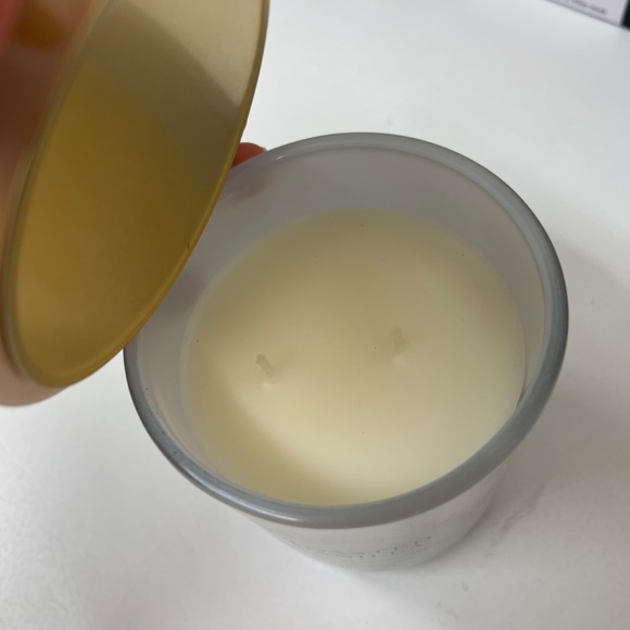 BELLEVUE LUXURY CANDLE Accents Candle Bellevue Luxury Candles 2oz